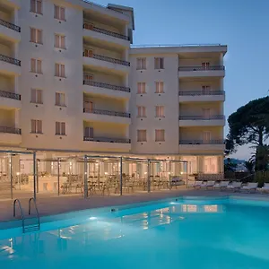Nh San Mauro Hotel