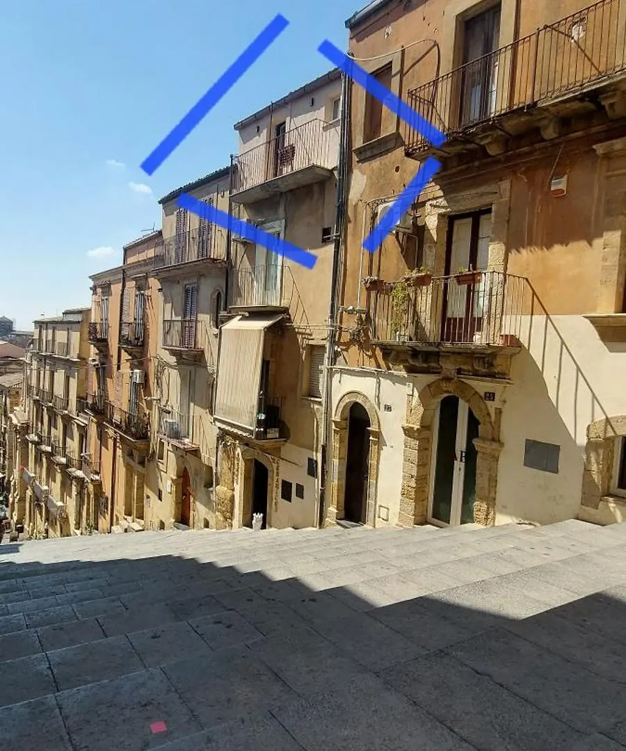 Attico Con Balcone Sulla Scalinata Di Caltagirone, Con Vista Mozzafiato, Cucina Attrezzata E Ottima Connessione Wi-Fi Villa Caltagirone